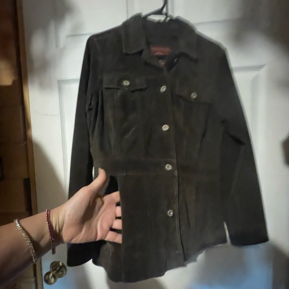 Eddie Bauer washable suede jacket - Picture 3 of 6